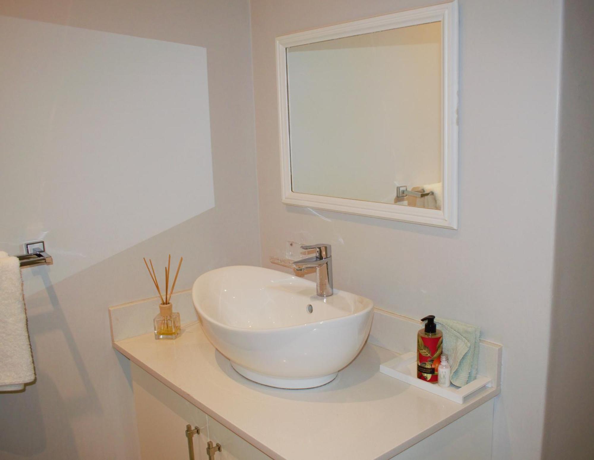 Spacious, Modern & Convenient Franschhoek Buitenkant foto